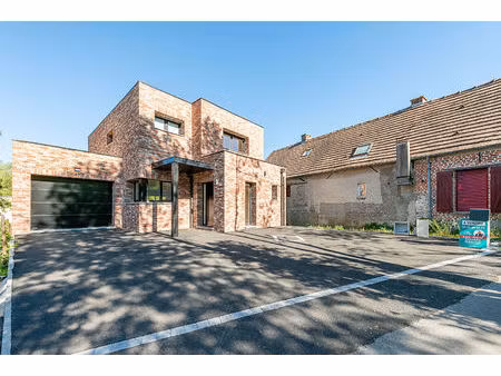 maison cubique individuelle de 138 m²