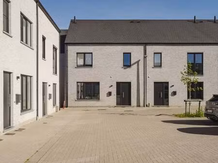 maison à louer à kortrijk € 1.295 (lntdu) | zimmo