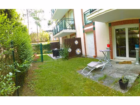 location appartement  m² t-2 à fontainebleau  860 €