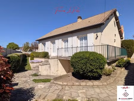 maison individuelle de plain pied 3 chambres sous sol total et terrain de 619 m²