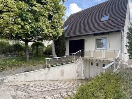lamorlaye centre ville