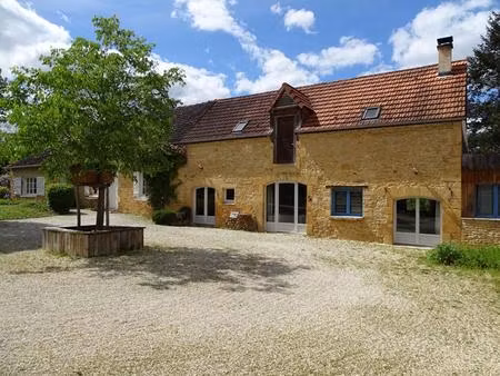 maison saint genies 8 pièce(s) 275 m2