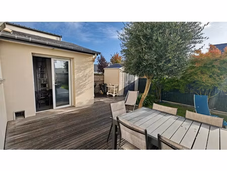 maison à vendre saint armel 7 pièce(s) 157m2 379 500€