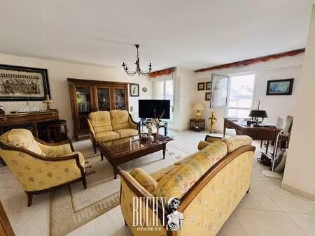 location appartement 4 pièces aux sables-d'olonne (85100) : à louer 4 pièces / 149m² les s