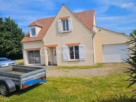 maison traditionnelle de 110 m² à abbecourt