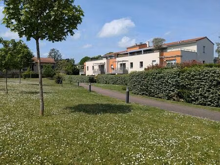 coup de coeur - tassin le bourg - appartement lumineux avec grand balcon plein sud au calm