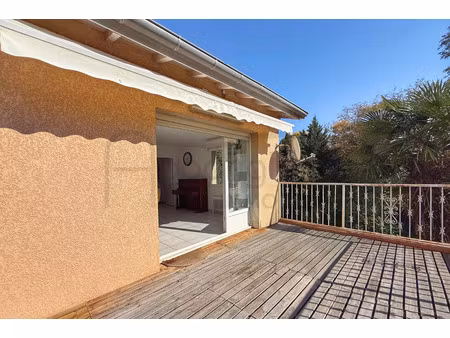 exclusivité vente cornebarrieu cœur de village t4 évolutif en t5 avec balcon au calme abso