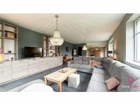 gerenoveerde landelijk moderne woning op 21 are met 4 suites!
