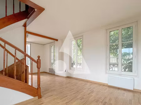 vente maison 6 pièces 125 m² saintes (17100)