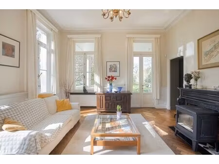 villa met koetshuis en landgoed in tienen