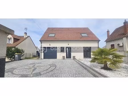maison traditionnelle de 99 m² à chateauneuf-sur-loire