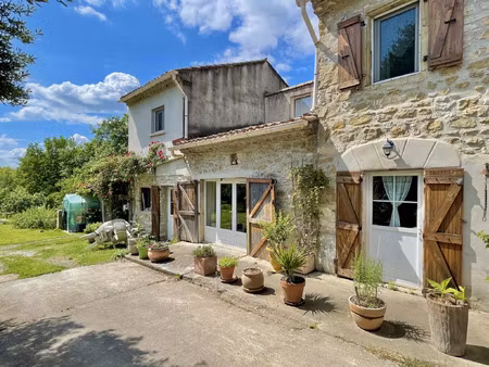 vente maison 6 pièces 139 m² méjannes-lès-alès (30340)