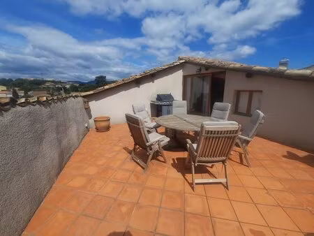 charmante maison de village avec grande terrasse ensoleillée près de béziers