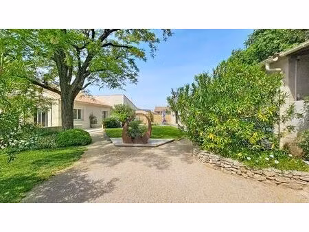 maison de prestige en vente montfrin  france