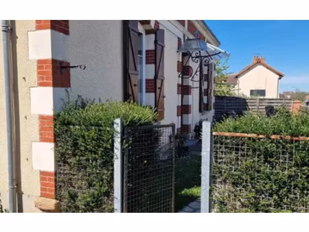 vallon-en-sully (03190)