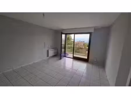 vente appartement 2 pièces 61.53 m² à thonon-les-bains (74200)  252 000 €