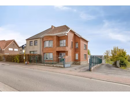 huis te koop in geraardsbergen met 4 slaapkamers