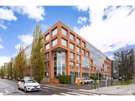 location bureaux 67m² à 1652m²