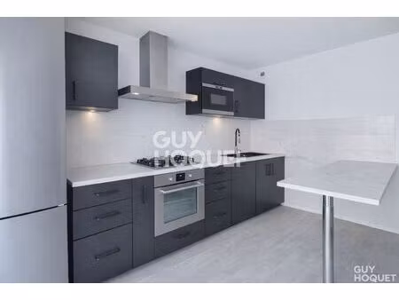 3 pièces 56 m² traversant refait à neuf