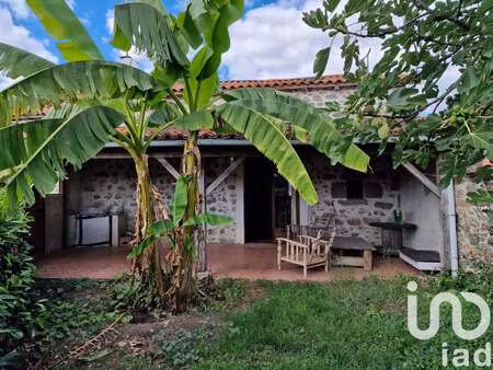 vente maison à saint-estèphe (24360) : à vendre / 77m² saint-estèphe