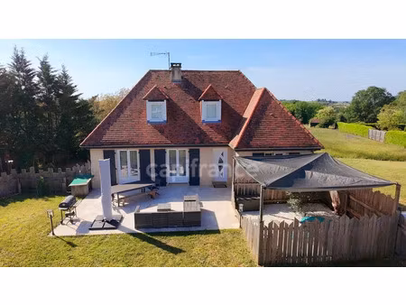 vente maison 7 pièces 155 m² salignac-eyvigues (24590)