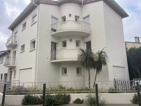 vente appartement 3 pièces 81m2 perpignan 66100 - 171200 € - surface privée