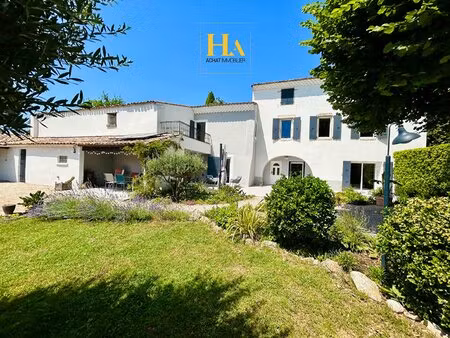 ferme rénovée avec appartement indépendant (revenu locatif : 760 )