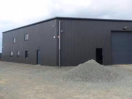 location bureaux et commerces à vendrennes (85250) : à louer / vendrennes