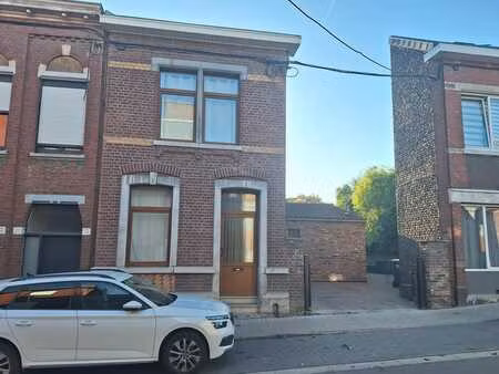 maison 3 façades  3 ch (possibilité 4) herstal