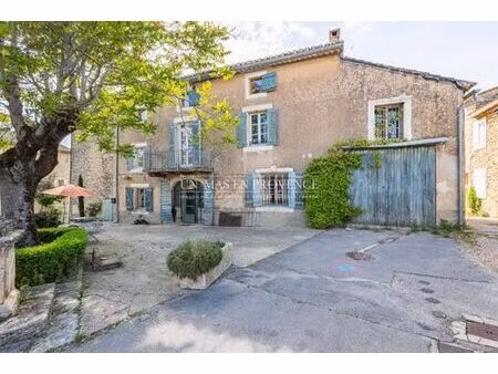 villa de 3 pièces de luxe en location cabrières-d'avignon  provence-alpes-côte d'azur