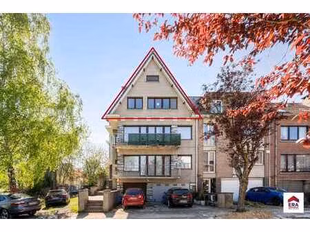 duplex prêt à emménager avec 3 chambres et garage