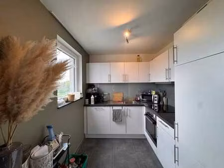 bel appartement 1 chambre avec terrasse à bertrix