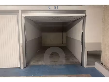 annonce parking/garage à louer