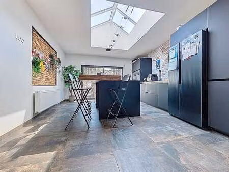 sous option - plus de visite - chouette maison avec petit en