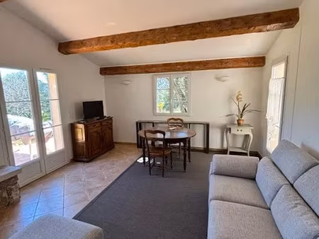 location meublée maison 4 pièces 95 m² à grasse (06130)  2 000 €