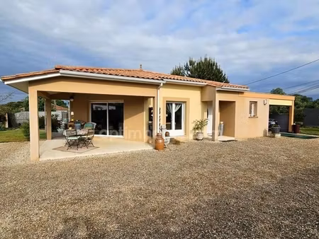 maison de plain-pied contemporaine (2012) 115 m² 3 chambres – la rochefoucauld (16)