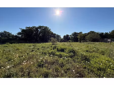 terrain castelnau-valence m² t- à vendre  130 000 €