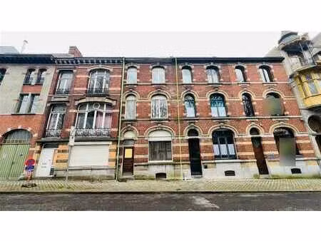 maison de maitre à rénover - gros potentiel !