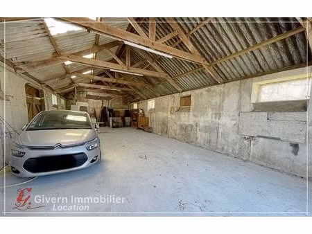 location hangar - caudan