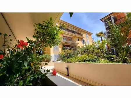 menton centre ville - appartement 2 pièces - terrasse et parking