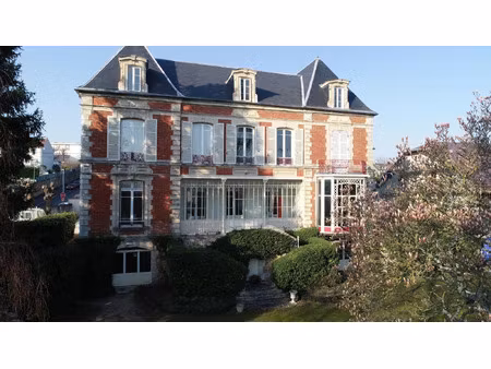propriété à vendre chateau thierry 25 pièce(s) 750m2 795 000€