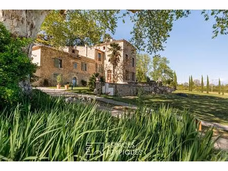 coup de coeur absolu ! bastide du xviiie siècle et domaine d'exception au coeur du luberon