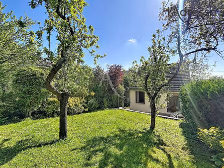 maison suresnes 5 pièces - vue paris