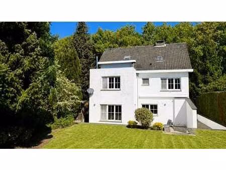 spacieuse maison de 5 lits sur 850m2 terrain a tervuren