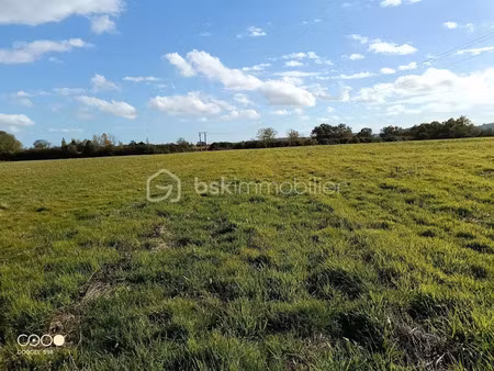vente terrain 150960 m² à aire-sur-l'adour (40800)  110 000 €