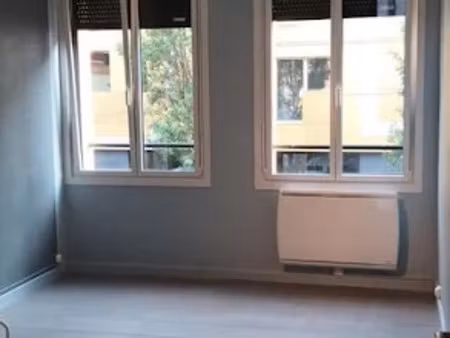 location appartement 3 pièces 55 m² à valenciennes (59300)  620 €