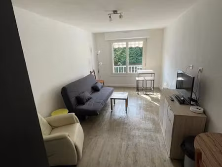 location appartement 1 pièce 23 m² à villers-sur-mer (14640)  530 €