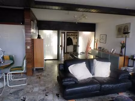 appartement 3 chambre terasse balcon idealement situe