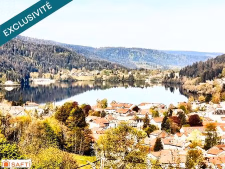 maison en position dominante avec vue panoramique sur le lac de gérardmer