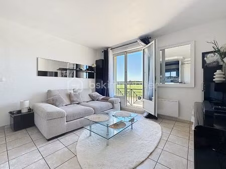 appartement de 35 m² à neauphle-le-chateau